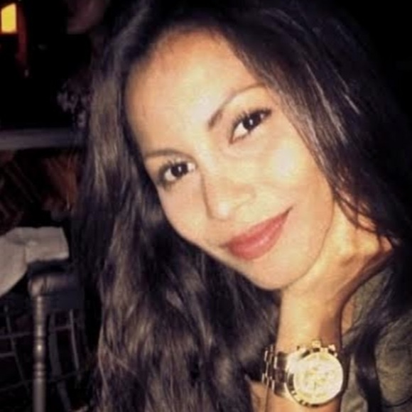 Meet your Posher, Alex - Picture 1 of 1